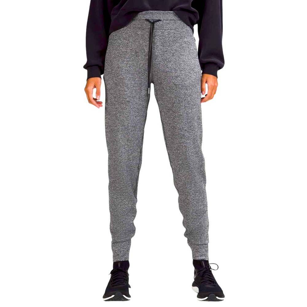 Lululemon Engineered Warmth Relaxed Fit Jogger with Merino Wool Black / White 4